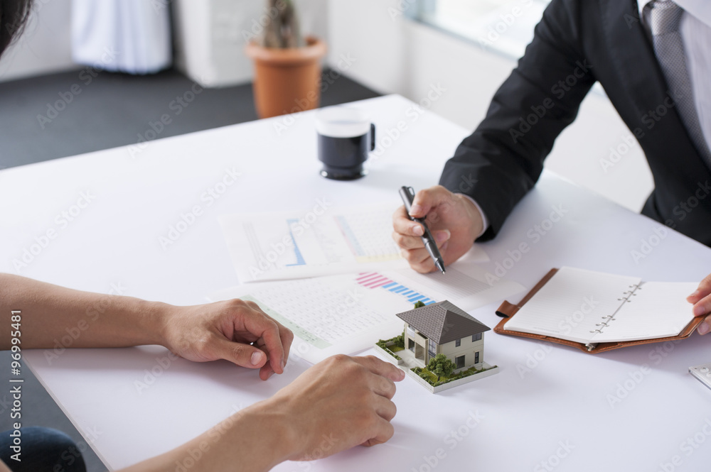 AdobeStock_96995481_Preview